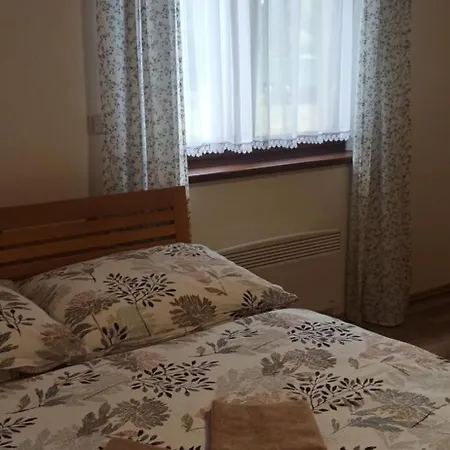 Vinny Sklep S U Kvechu Σπίτι διακοπών Bavory